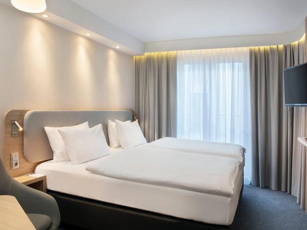 2 Tage im Holiday Inn Express Göttingen Holiday Inn Express Göttingen, Niedersachsen Unkategorisiert online kaufen