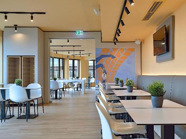 5 Tage Urlaub mit Frühstück im B&B Hotel Hannover-City B&B Hotel Hannover-City, Niedersachsen inkl. Frühstück Unkategorisiert Produktbild 5 Tage Urlaub mit Frühstück im B&B Hotel Hannover-City B&B Hotel Hannover-City, Niedersachsen inkl. Frühstück Unkategorisiert Produktbild
