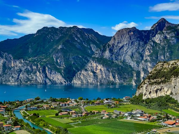 7 Tage Entspannen am Gardasee Parc Hotel in Peschiera del Garda, Venetien inkl. Frühstück Unkategorisiert online kaufen 7 Tage Entspannen am Gardasee Parc Hotel in Peschiera del Garda, Venetien inkl. Frühstück Unkategorisiert online kaufen