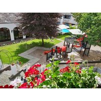 6 Tage Tiroler Familien-Wellnessabenteuer im Schloss Family Hotel Schloss Rosenegg in Fieberbrunn inkl. Halbpension Plus