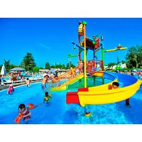 Wasserpark und Strand - 5 Tage am Gardasee Camping Bella Italia in Peschiera del Garda, Venetien inkl. Frühstück