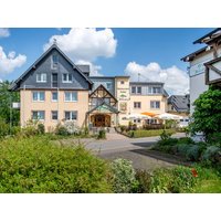 4 Tage Familienurlaub & die längste Kugelbahn in RLP Hotel Waldesblick in Lahr (Hunsrück), Rheinland-Pfalz inkl. Halbpension