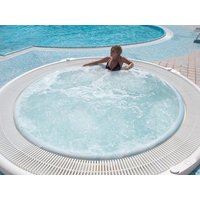 7 Tage Urlaub an der Adria mit HP Hotel Universal in Cervia, Emilia-Romagna inkl. Halbpension