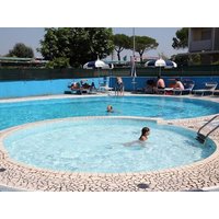 Direkt am italienischen Meer - 6 Tage mit Frühstück Hotel Ambassador in Caorle, Venetien inkl. Frühstück